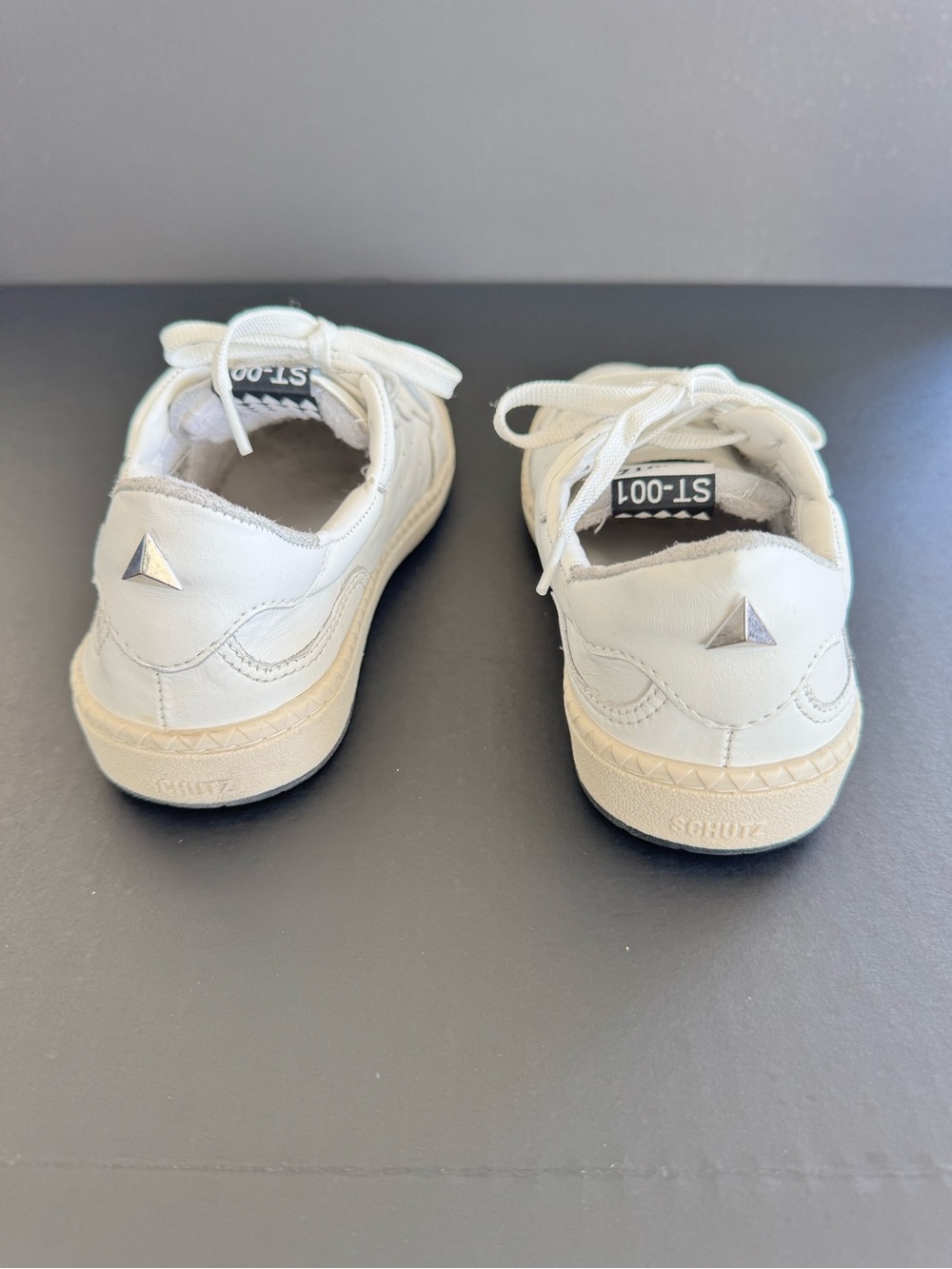 SCHUTZ ST-001 Women’s White Low-Top Leather Sneaker - Picture 7 of 12